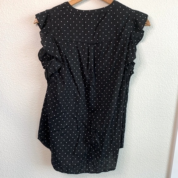 Old Navy Polka Dot Flutter Sleeve V-neck Blouse Women’s Size Small Black & White - Picture 4 of 5